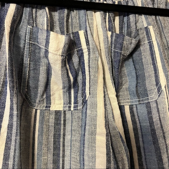 Linen Shorts - Picture 5 of 6